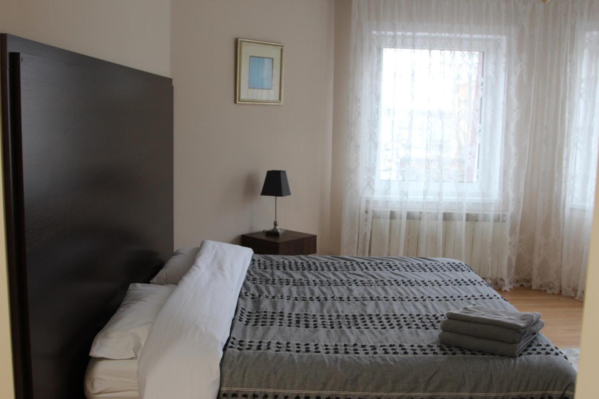 Hotel Опал à Stryï Extérieur photo